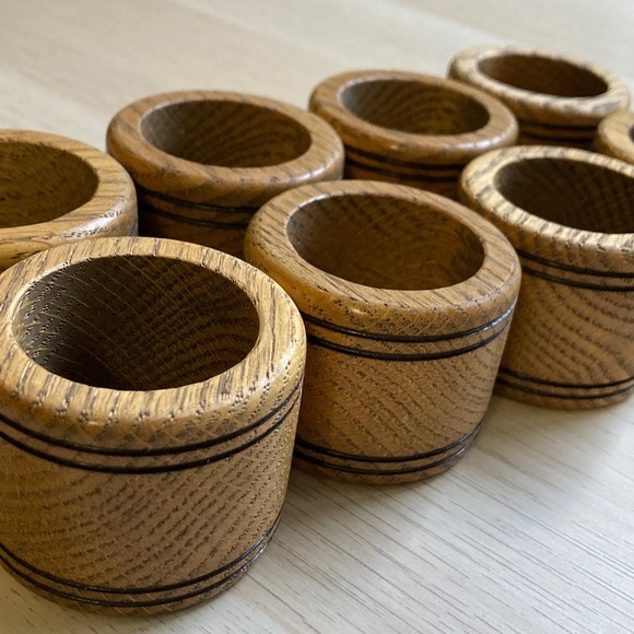 Vintage Wooden Napkin Rings Set - Brown, set of 8 Cottagecore - Picture 3 of 4